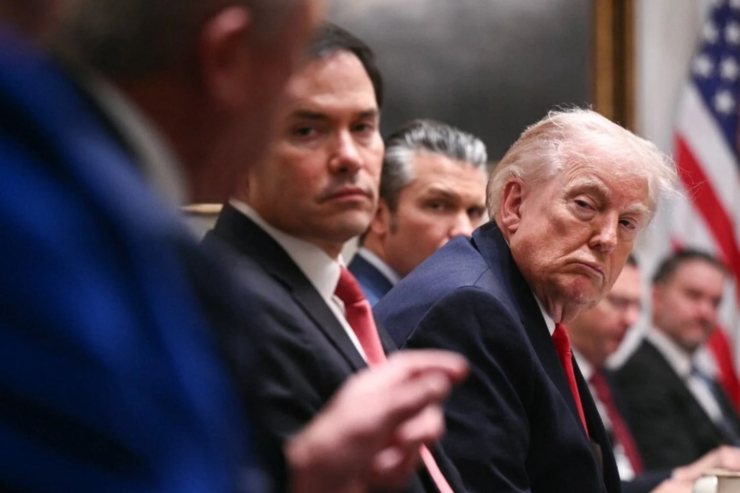 Trump ordena reabertura do espaço aéreo venezuelano e abre caminho a investimentos