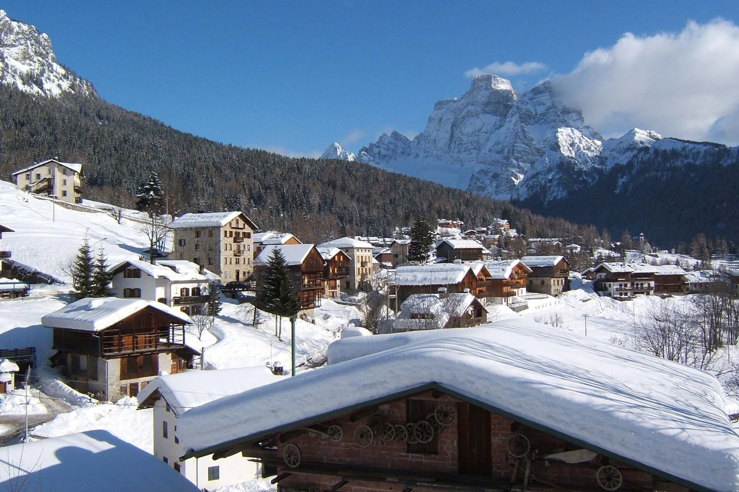 Motorista é suspenso após deixar menino de 11 anos caminhar 6 km na neve no Cadore
