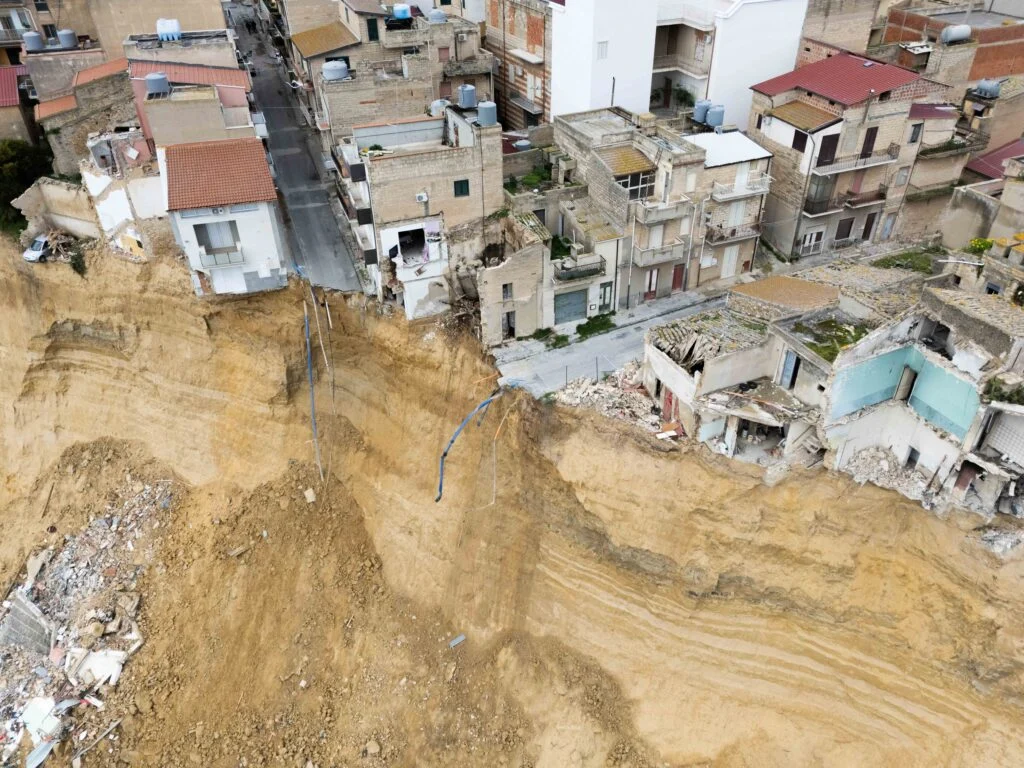 Ciclone Harry: Itália tem 12 semanas para ativar o Fundo Europeu de Solidariedade; Bruxelas diz estar pronta a ajudar