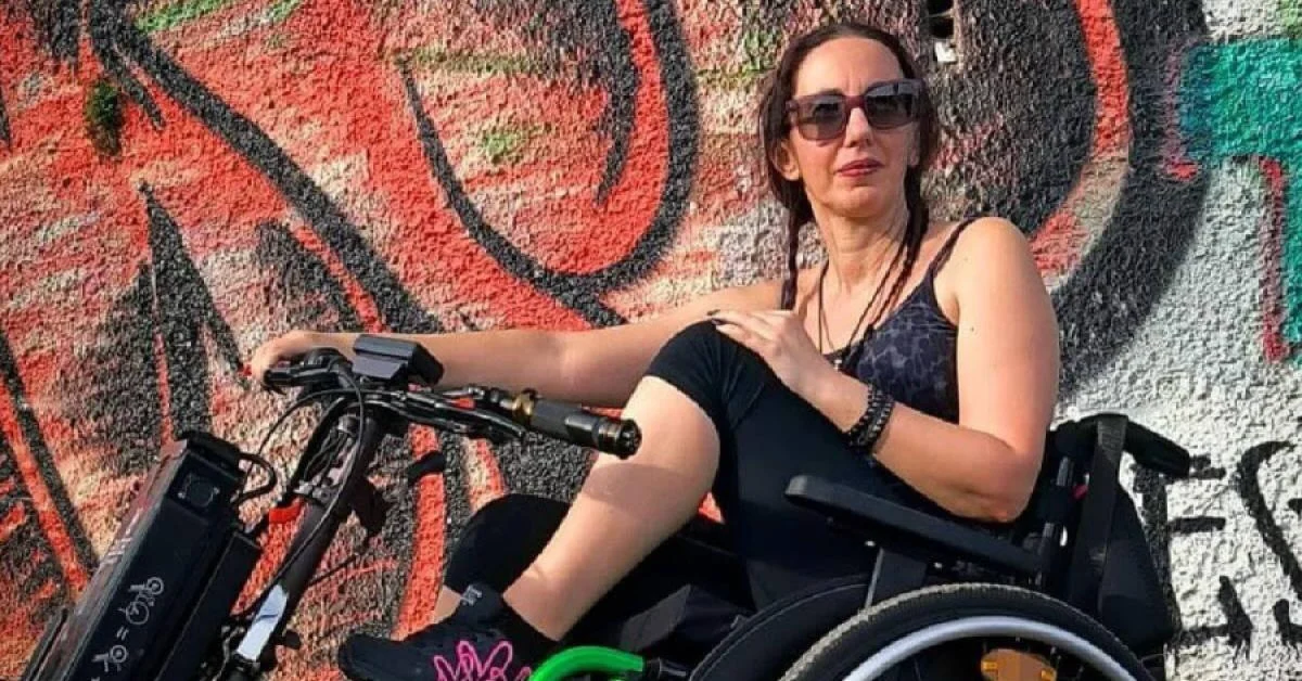 Elisa Napolitano: Cadeirante após vacina Covid, apelo a Bassetti — “Por que não nos escuta?”