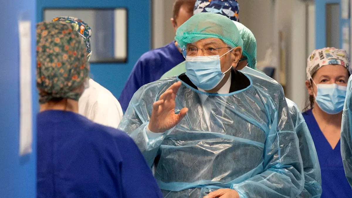 Mattarella visita no Niguarda os jovens feridos em Crans-Montana e emociona famílias