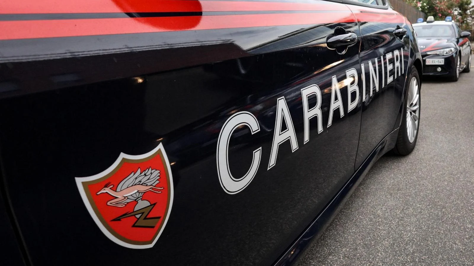 Benevento: vigilante é preso após atirar na mulher com fuzil; vítima em estado grave