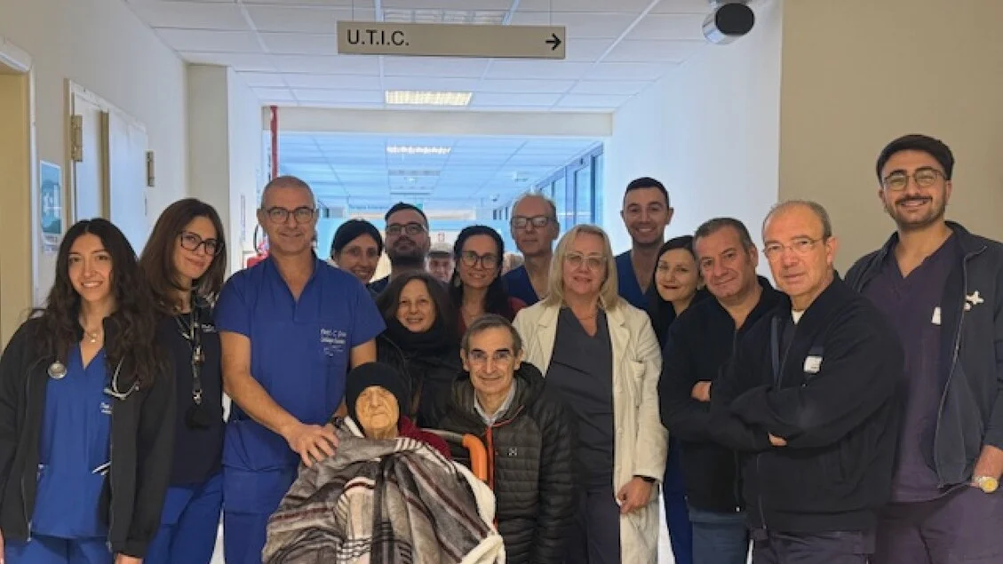 Infarto aos 99 anos: idosa salva com angioplastia e ricanalização coronária em Catania