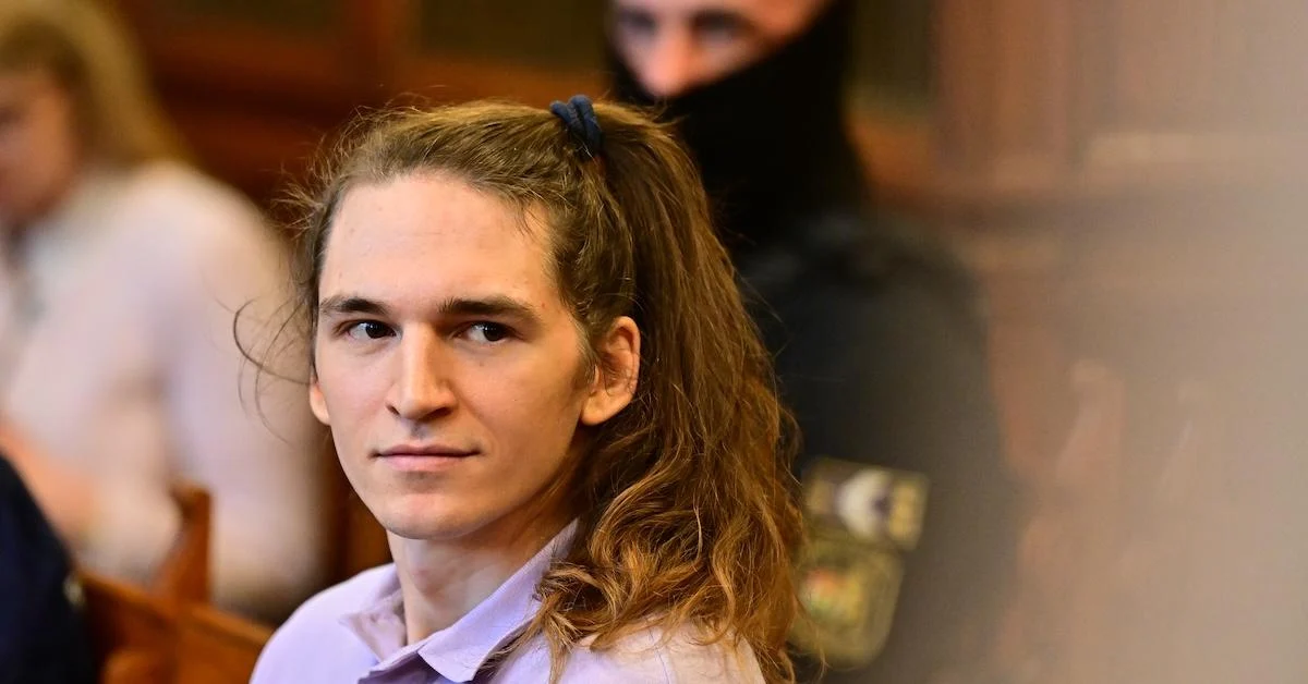 Budapeste: Ativista Trans Maja T. Enfrenta 8 Anos de Prisão por Protestos