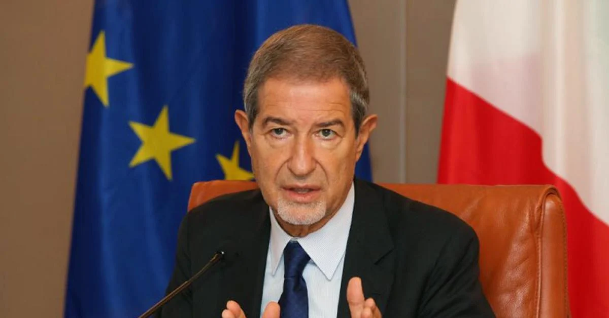 Musumeci alerta: risco de deslizamentos na Sicília é estrutural; Niscemi tem fratura de 4 km e 9 em 10 municípios expostos