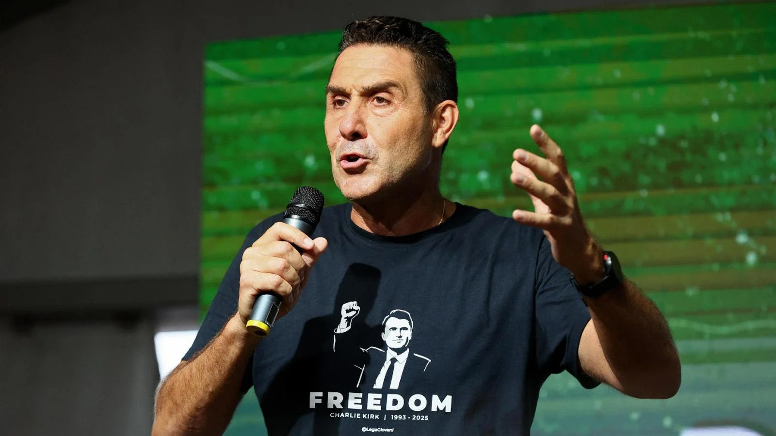 “Futuro Nazionale” de Vannacci enfrenta disputa pelo símbolo e primeiras deserções da Lega