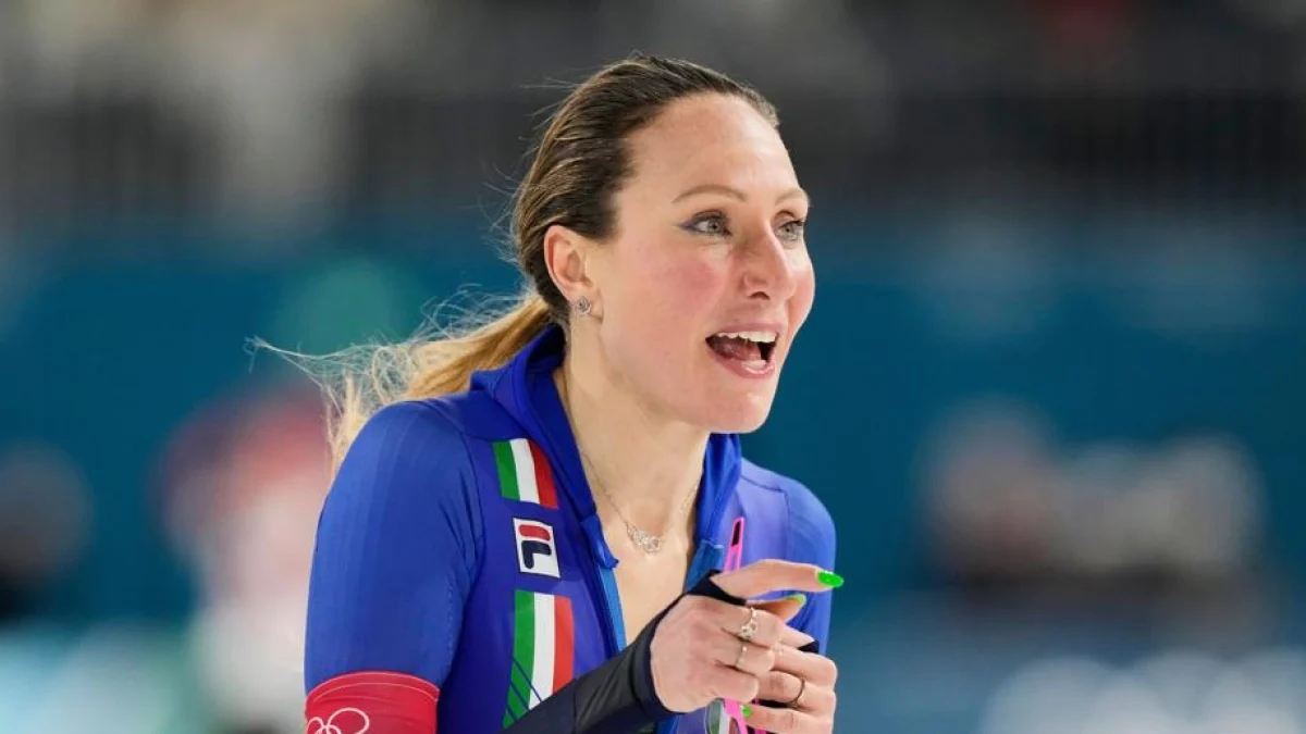 Francesca Lollobrigida conquista ouro nos 3.000 m em Milano Cortina 2026 e estabelece recorde olímpico