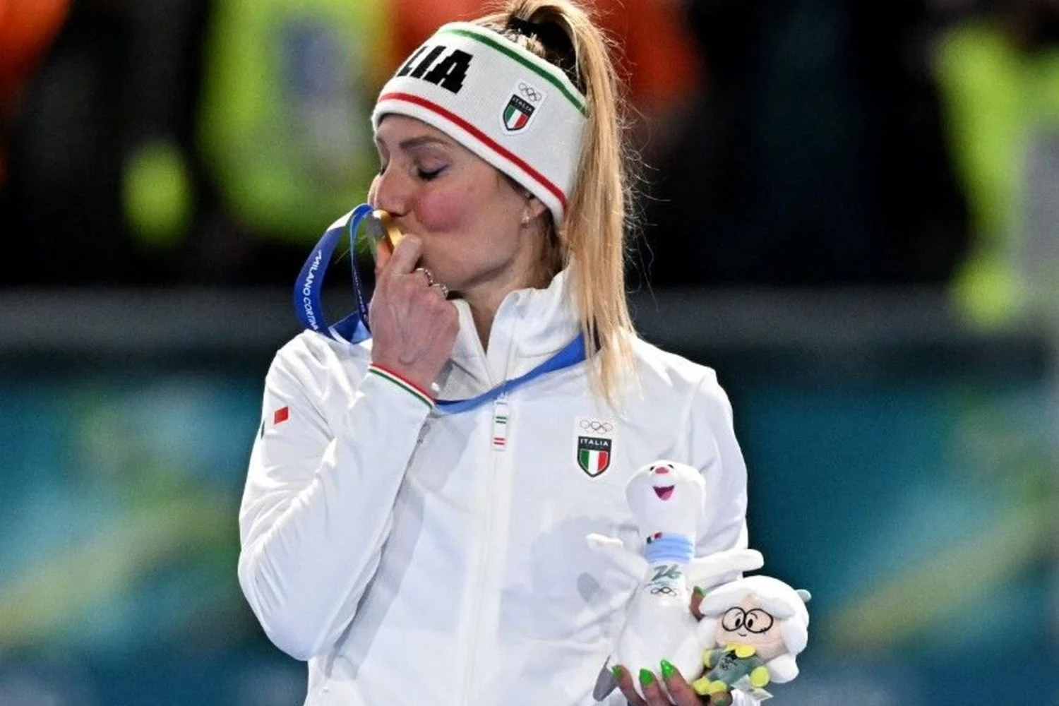 Francesca Lollobrigida faz história e dá primeiro ouro à Itália nos 3.000 m em Milano Cortina 2026
