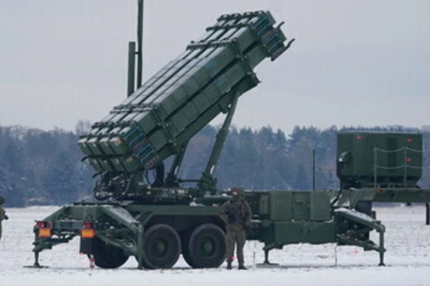 Venda de mísseis dos EUA a Taiwan ameaça visita de Trump à China em abril