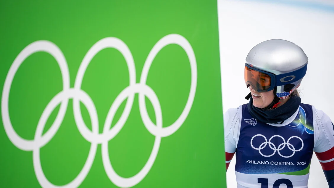 Milano Cortina: queda chocante de Lindsey Vonn marca descida em Cortina d'Ampezzo