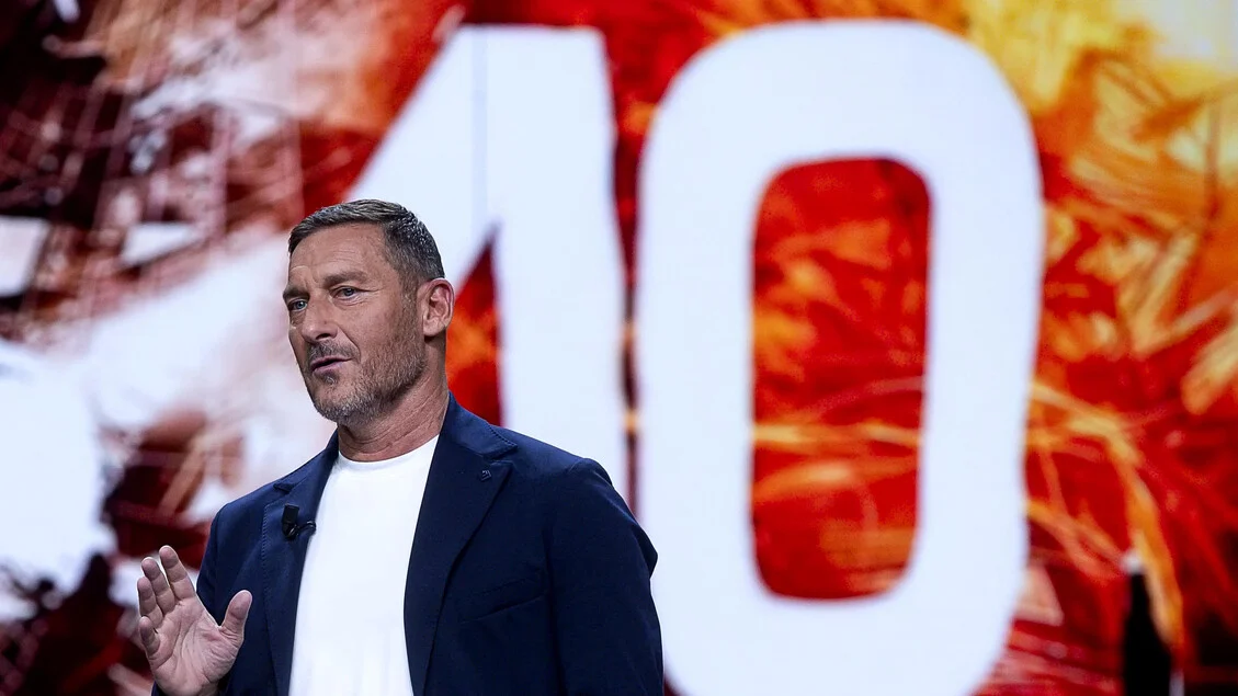 Totti volta ao Olímpico: Massara ressalta ótimo relacionamento com os Friedkin