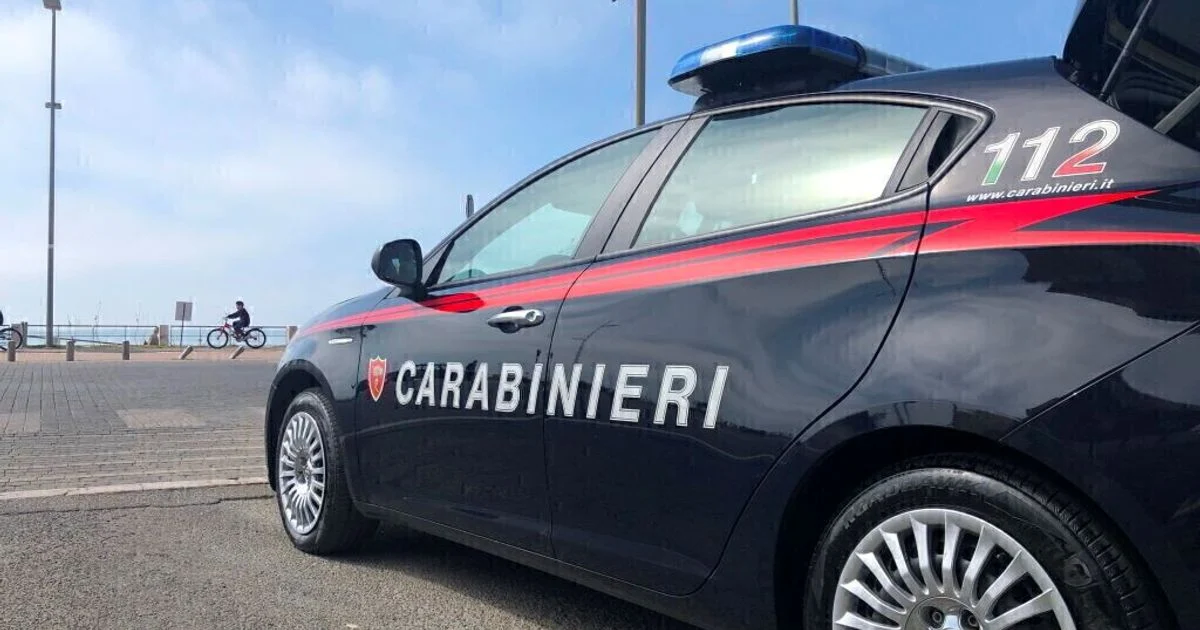 Cerignola: Idoso de 85 anos atira contra empregado e se entrega após se barricadar