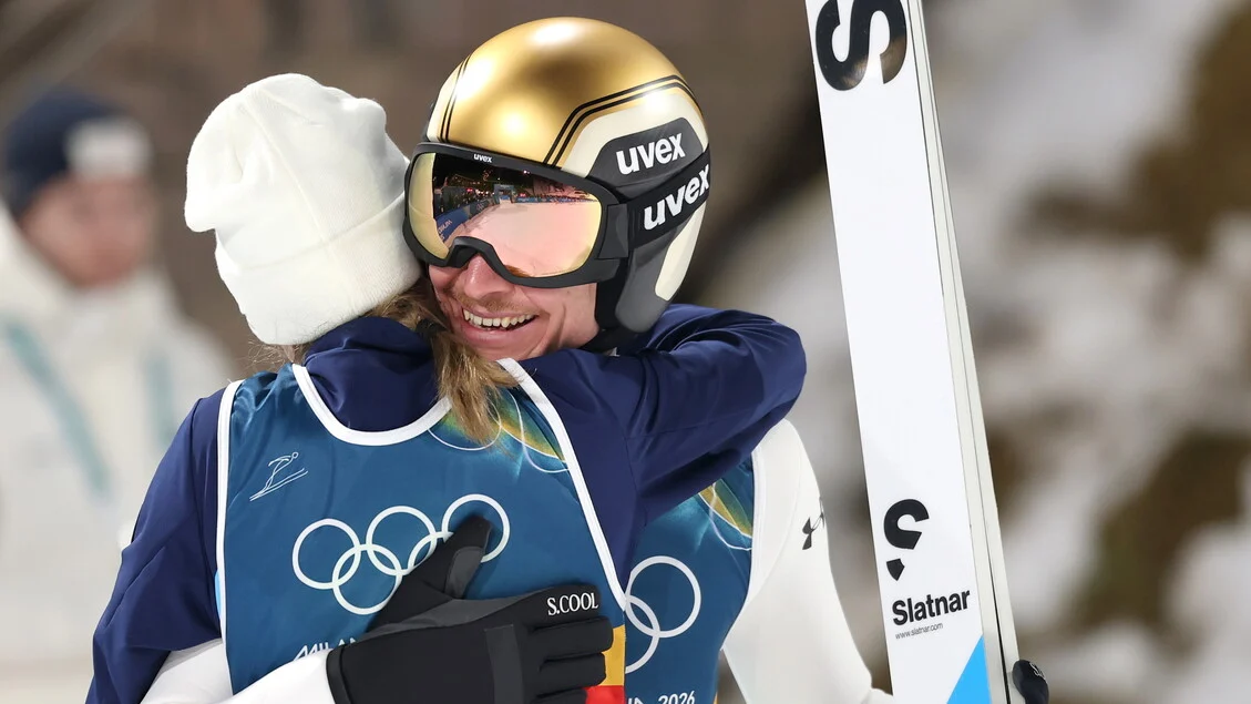 Slovênia conquista ouro no salto a equipes mista em Predazzo — Milano Cortina 2026