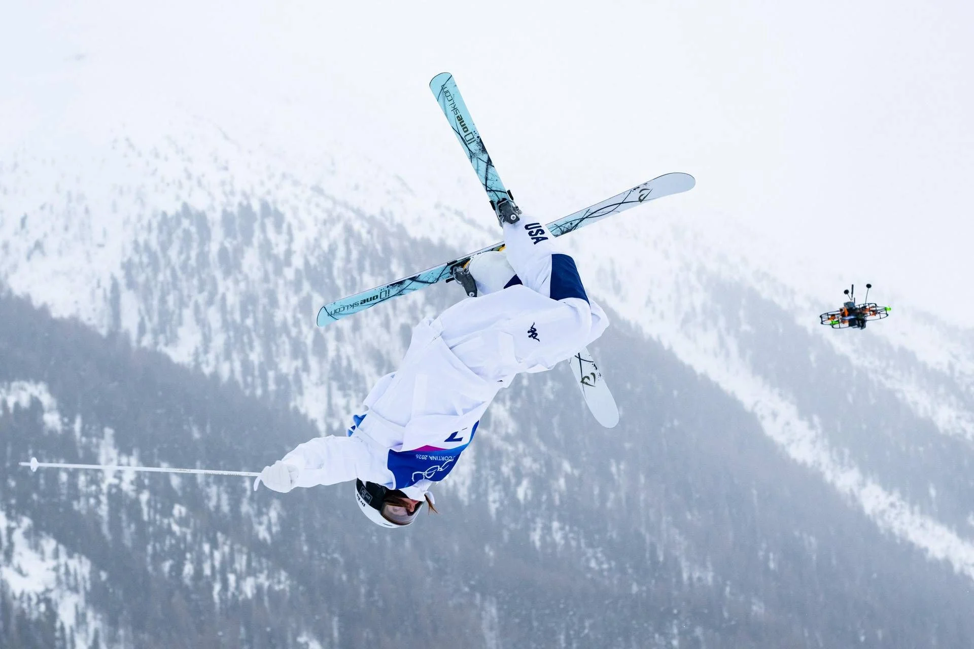 Nos céus de Milano Cortina 2026: os bastidores dos drones que reinventam a transmissão olímpica