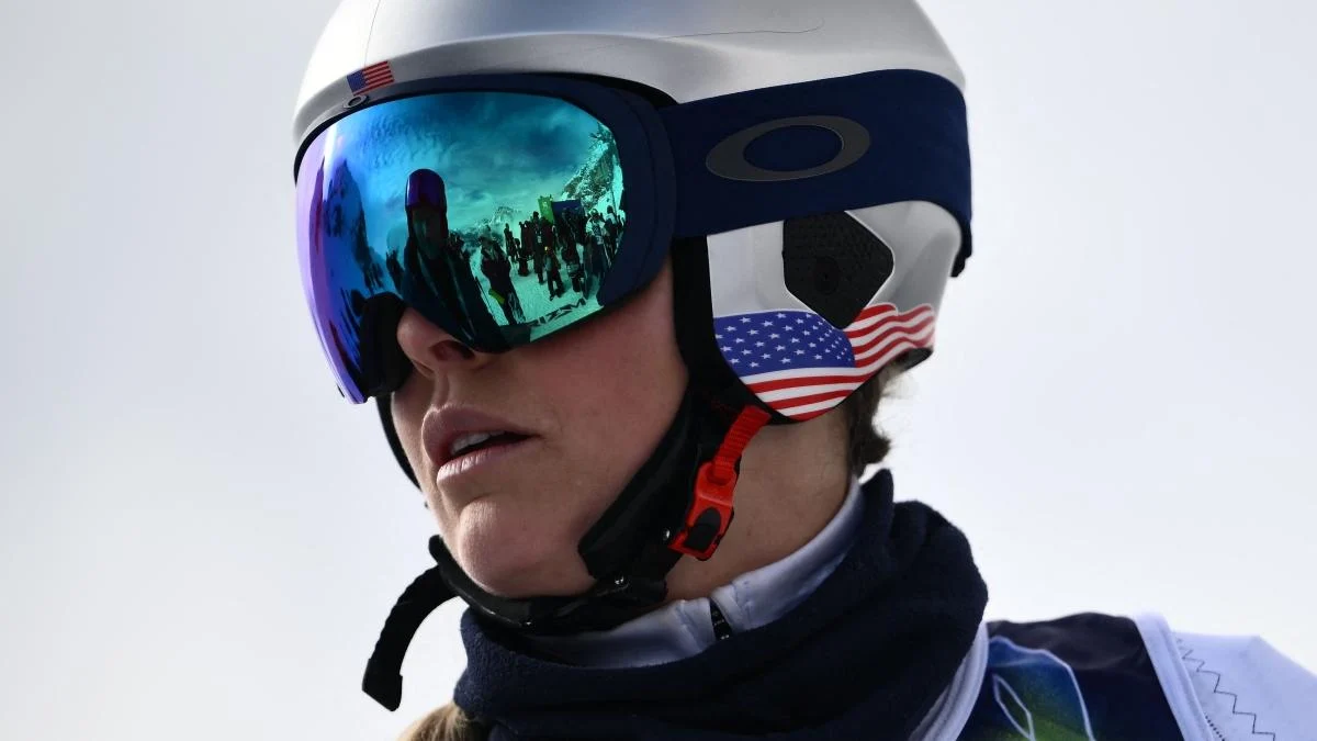 Lindsey Vonn enfrenta quarto procedimento em Treviso após queda na descida de Cortina