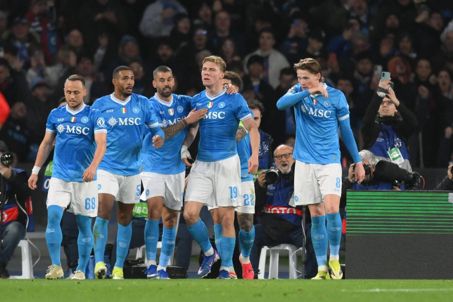 Napoli x Roma: horário, prováveis formações e onde assistir ao vivo