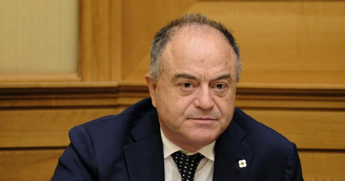 Gratteri provoca crise pré-referendo: 'Votarão Sì imputados e massoneria deviata', FdI exige desculpas