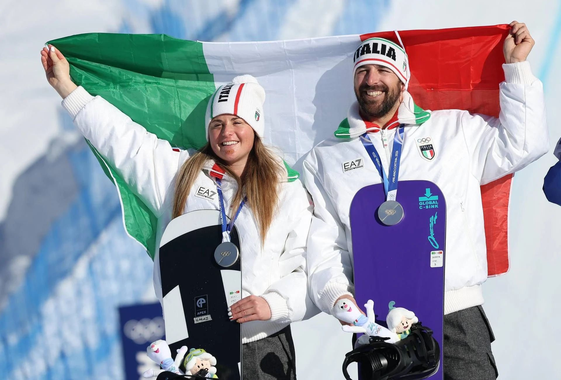 Moioli e Sommariva conquistam prata no snowboard cross misto e elevam Itália ao recorde em Milano Cortina