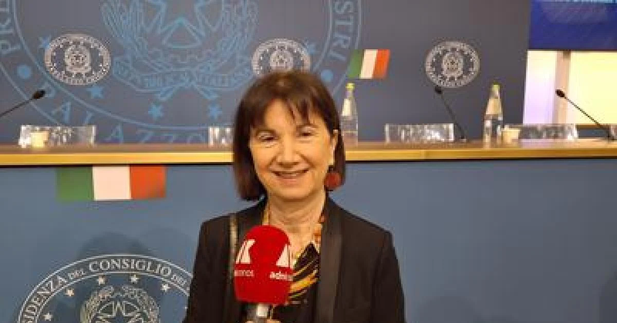 Roccella: portal da parentalidade integra 340 serviços públicos e facilita acesso de famílias