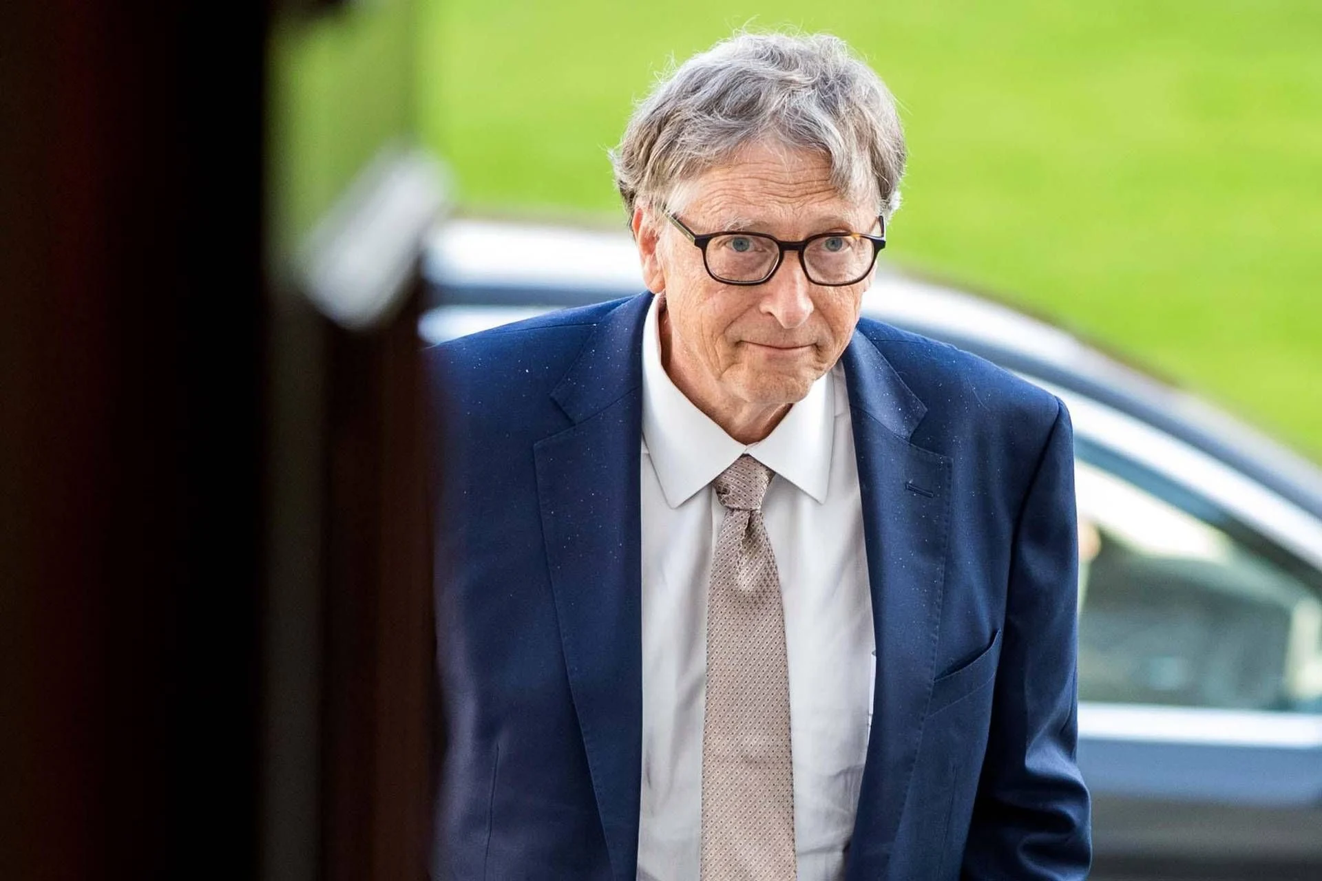 Bill Gates cancela discurso no AI Summit na Índia após menção em arquivos de Jeffrey Epstein