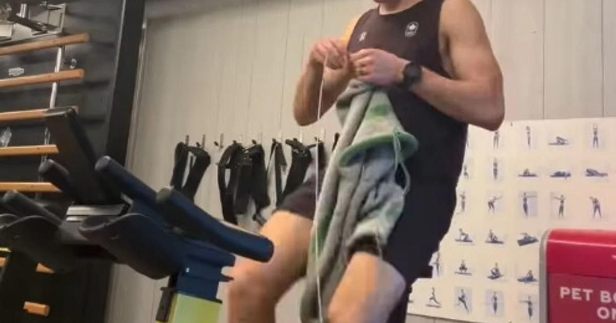 Knitting therapy: por que o tricô virou ritual entre atletas em Milano Cortina 2026