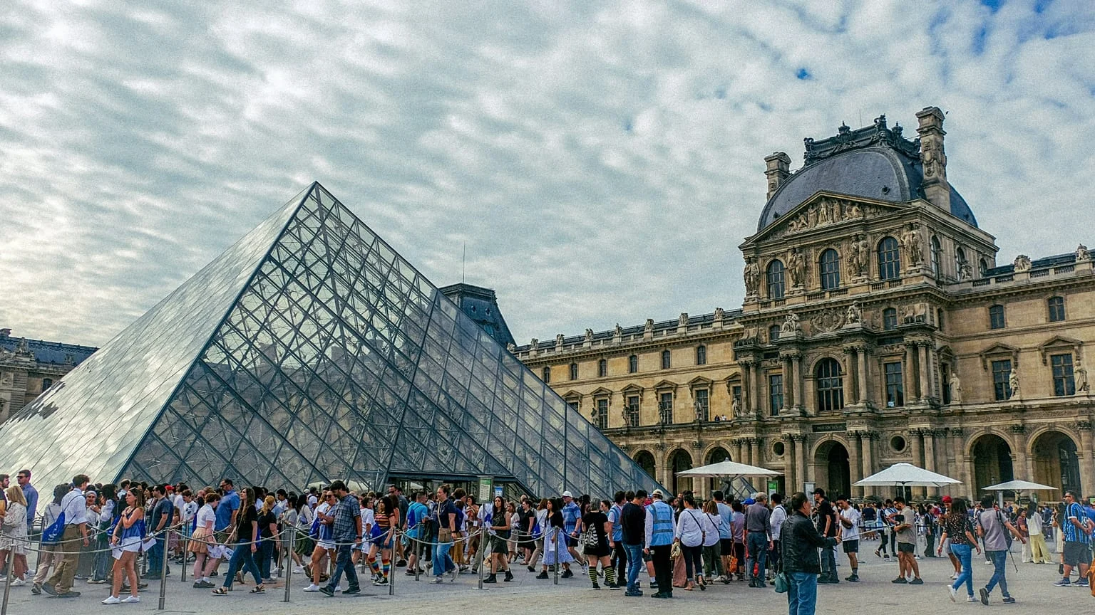 França bate recorde em 2025: 102 milhões de visitantes e novo marco no turismo
