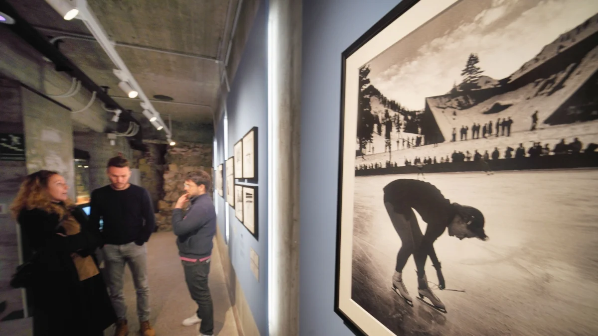 Reabrem os Scavi Scaligeri de Verona após 11 anos com exposição dos arquivos Life sobre esportes de inverno