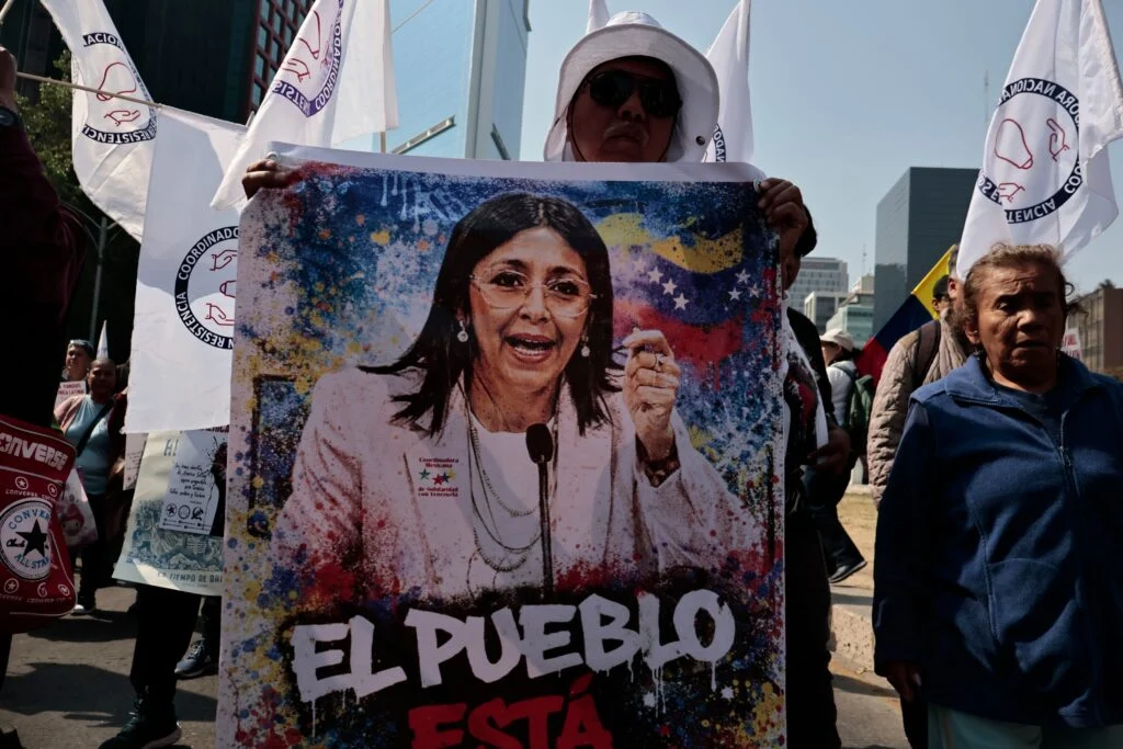 UE propõe revogar sanções contra Delcy Rodríguez e abrir novo capítulo com Caracas