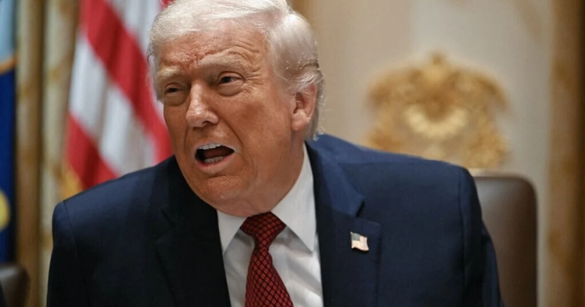 Tarifas dos EUA entram em vigor a 10% após decisão da Corte Suprema; FedEx pede reembolso integral