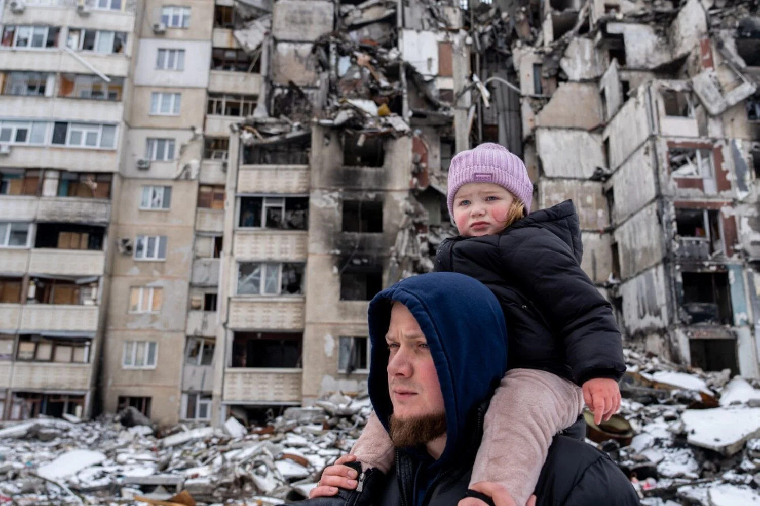 Unicef pede a Carlo Conti um gesto simbólico em Sanremo pelos niños da Ucrânia