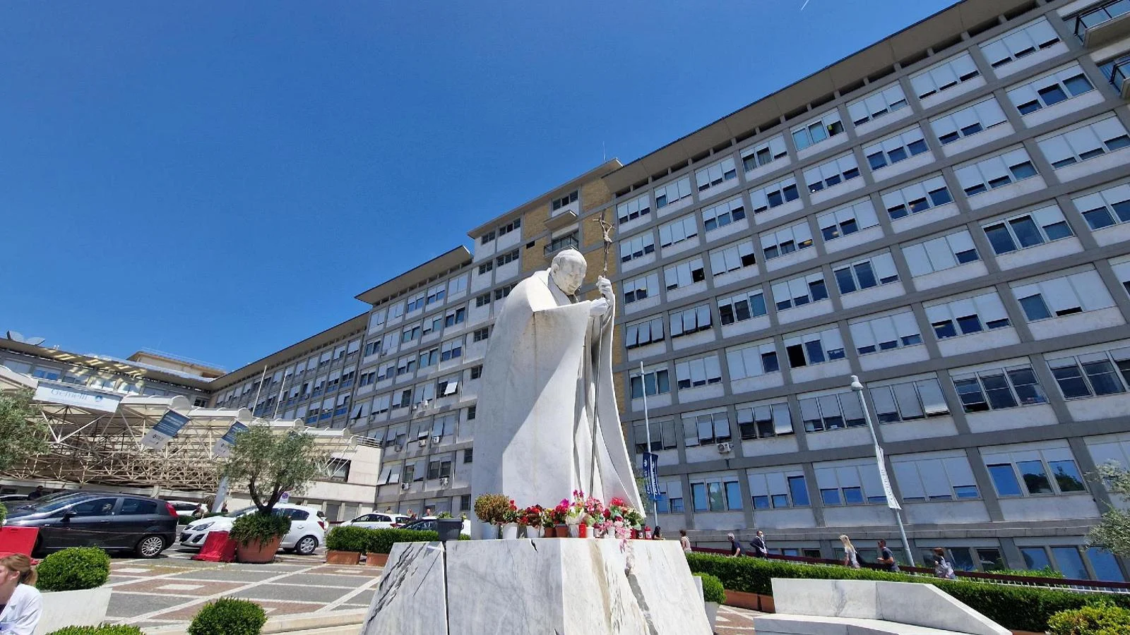 Bebê de 10 meses morre após ser sufocada no sono pelo pai na província de Rieti