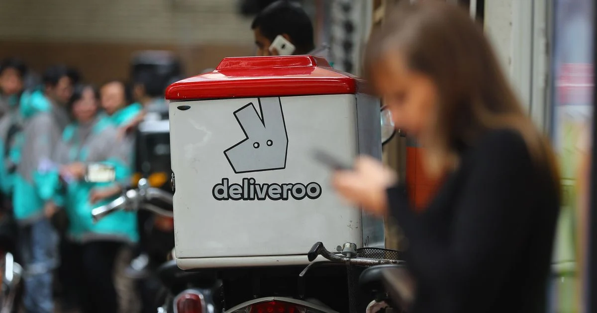 Deliveroo sob controle judicial em investigação sobre exploração dos rider na Itália