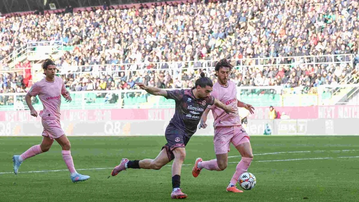 Südtirol não pode relaxar: março definirá se a salvezza vira sonho de playoff