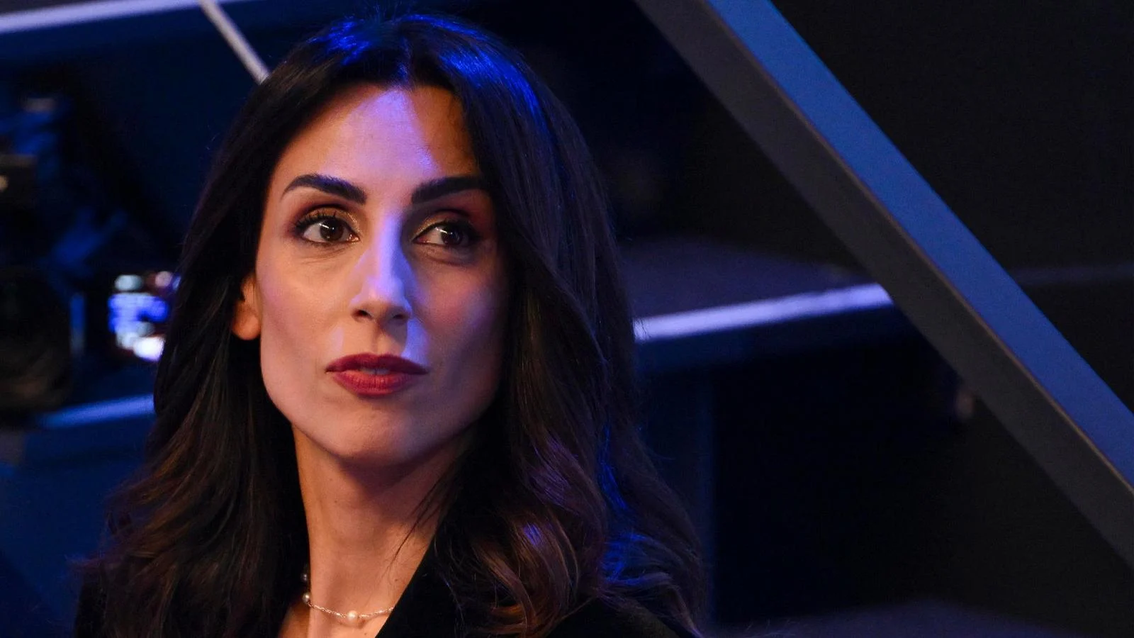 Sanremo 2026: audiência da noite de covers confirma fascínio do festival; Bocelli e Pausini no gran finale