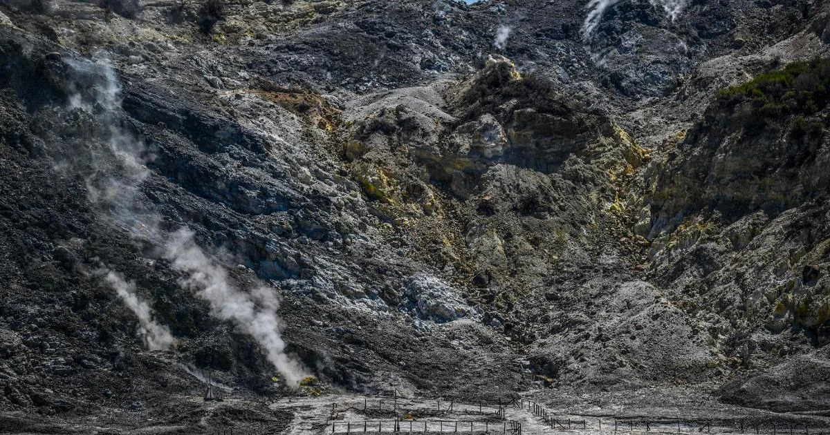 Campi Flegrei: dois tremores registrados pela manhã; não há danos reportados