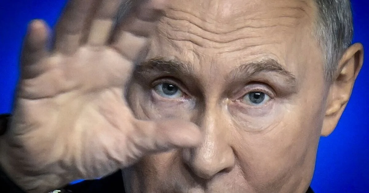 Putin perde aliados estratégicos: Khamenei soma-se a Assad e Maduro na erosão da influência russa