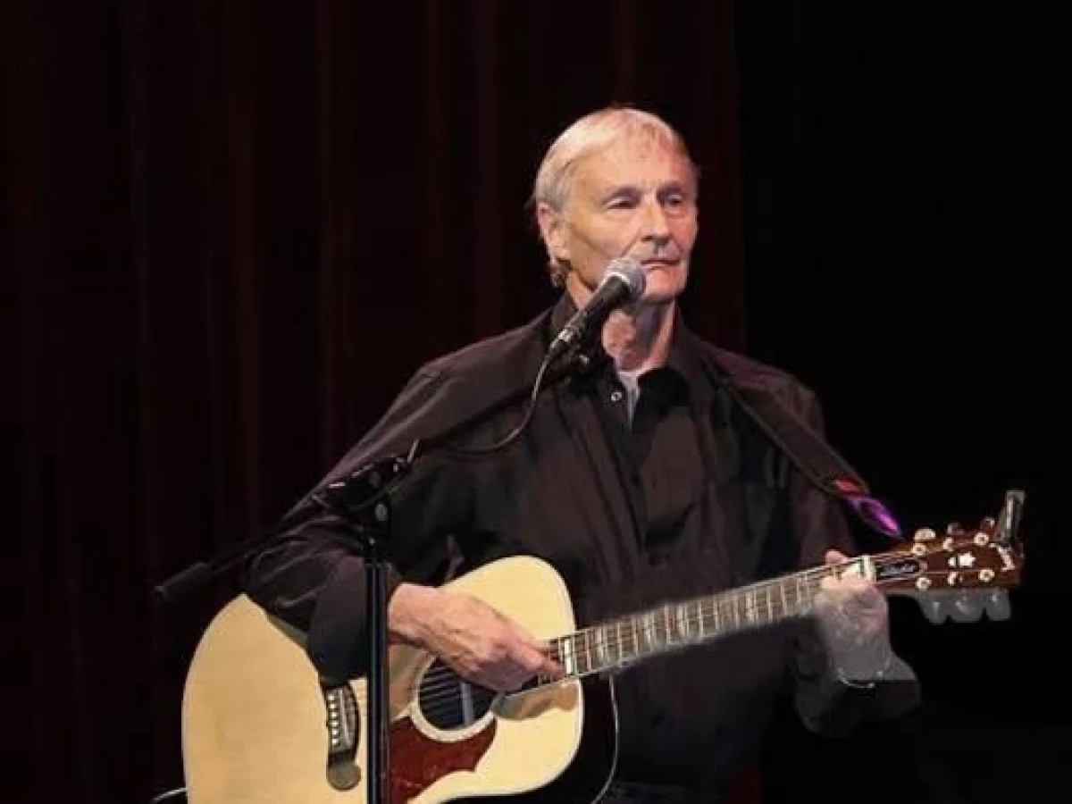 Morre Len Garry, ex-Quarrymen que tocou ao lado de John Lennon antes dos Beatles