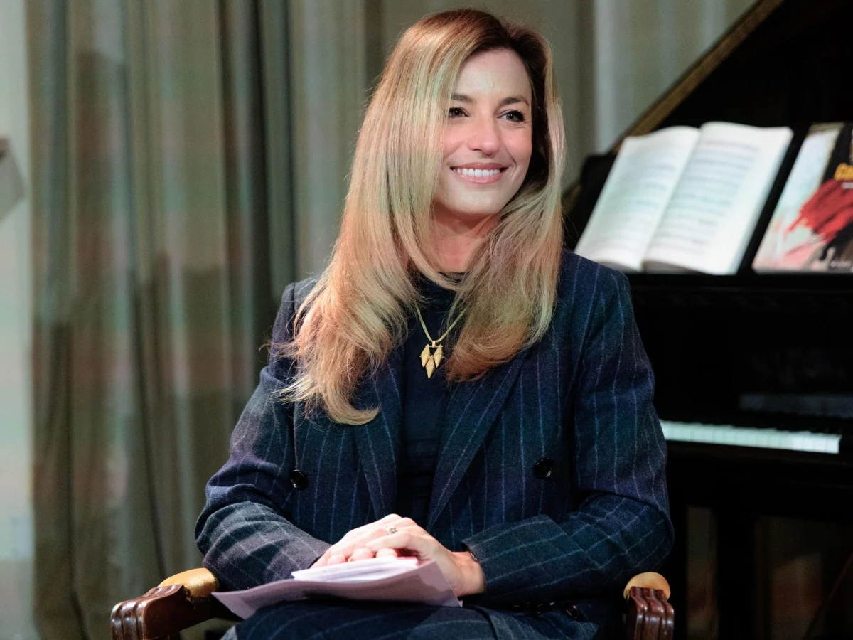 Beatrice Venezi: 7 segredos da regente que nasceu em Lucca e virou espelho do nosso tempo