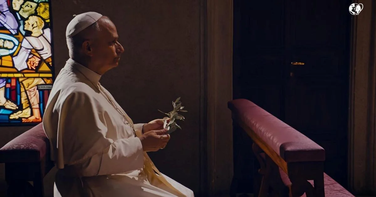 Leone XIV convoca líderes mundiais ao desarmamento e à diplomacia para evitar escalada global