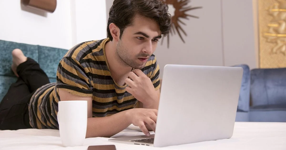 Do congedo para pets à pausa antiestresse: 10 tendências que redesenham o mercado de trabalho em 2026