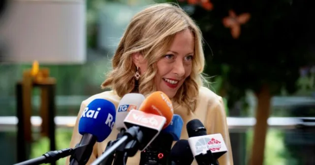 Popularidade Política: Meloni no Topo, Conte supera Schlein
