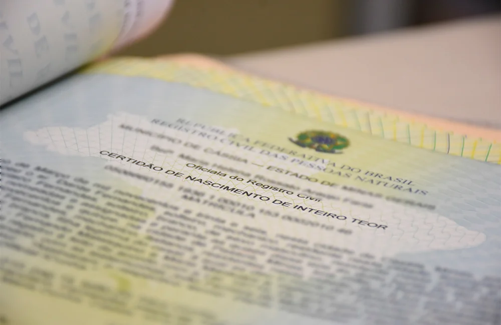 Reconhecimento de Filhos com Pais Não Casados: Quando a Escritura é Necessária?