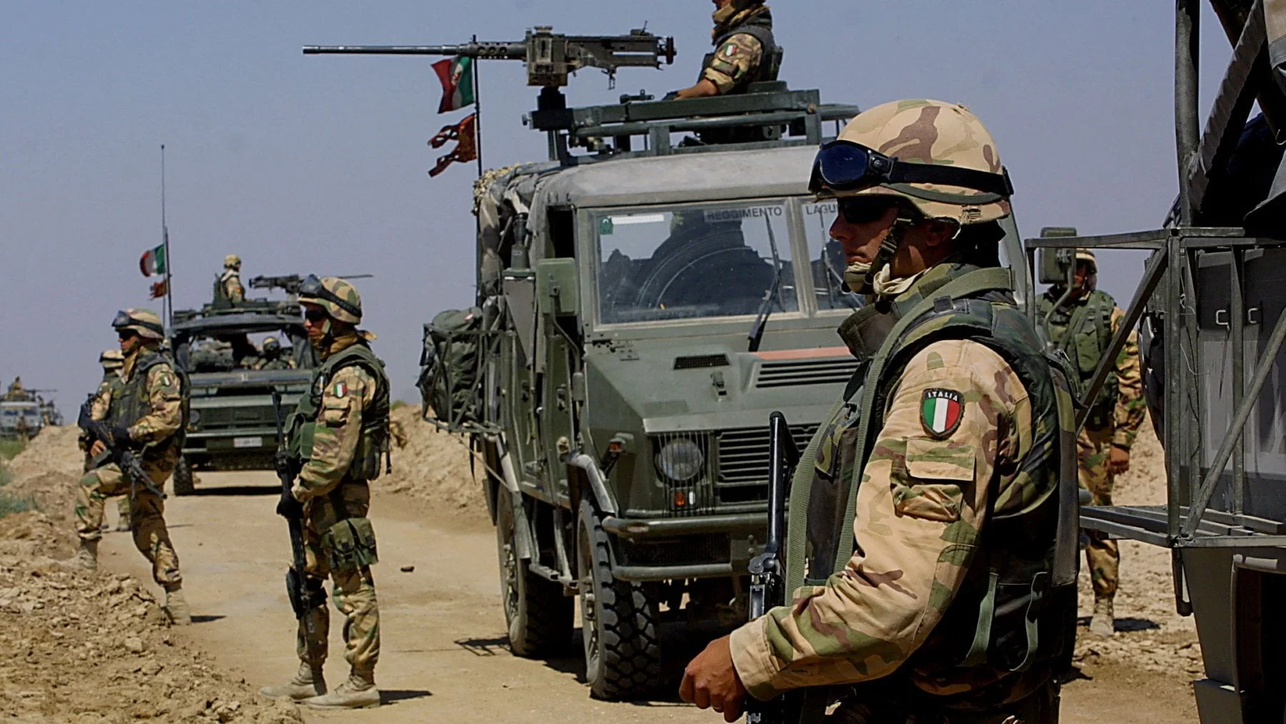 Constituição Italiana e o Recrutamento Militar: Quem Seria Convocado em Caso de Guerra?