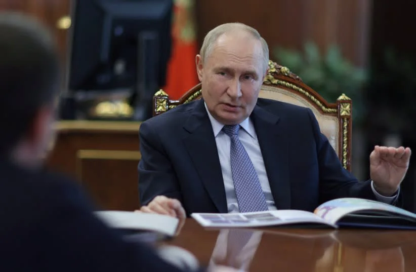 Putin Convoca 160 Mil Recrutas: Rússia Escala Conflito na Ucrânia