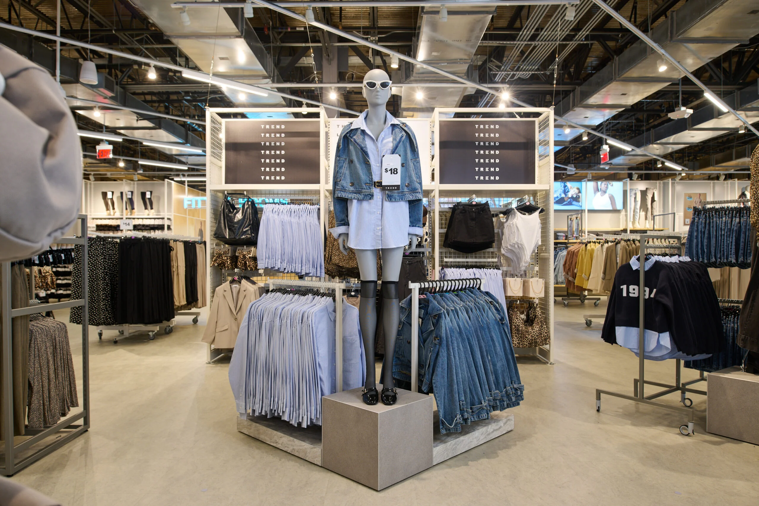 Tamanhos de Roupas e Calçados na Itália: Tudo o Que Você Precisa Saber