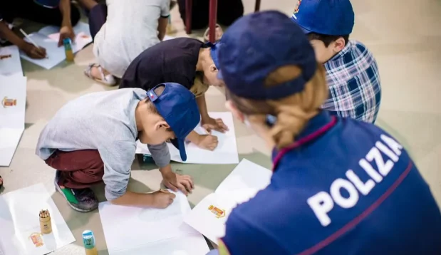 Istat: 26% dos Menores Estão em Risco de Pobreza ou Exclusão Social na Itália