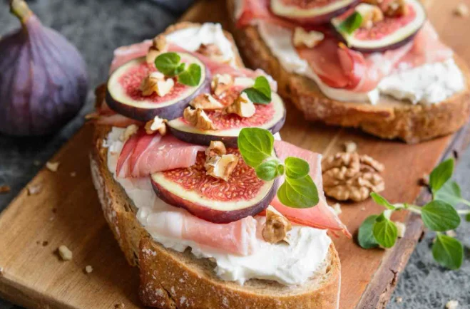 Antipasto Clássico Italiano: Como Preparar Prosciutto e Fichi