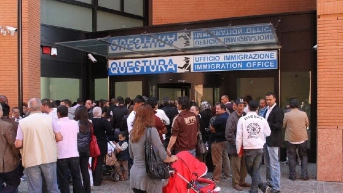 O Fardo da Burocracia: Itália Perde Atratividade para Trabalhadores e Estudantes Internacionais