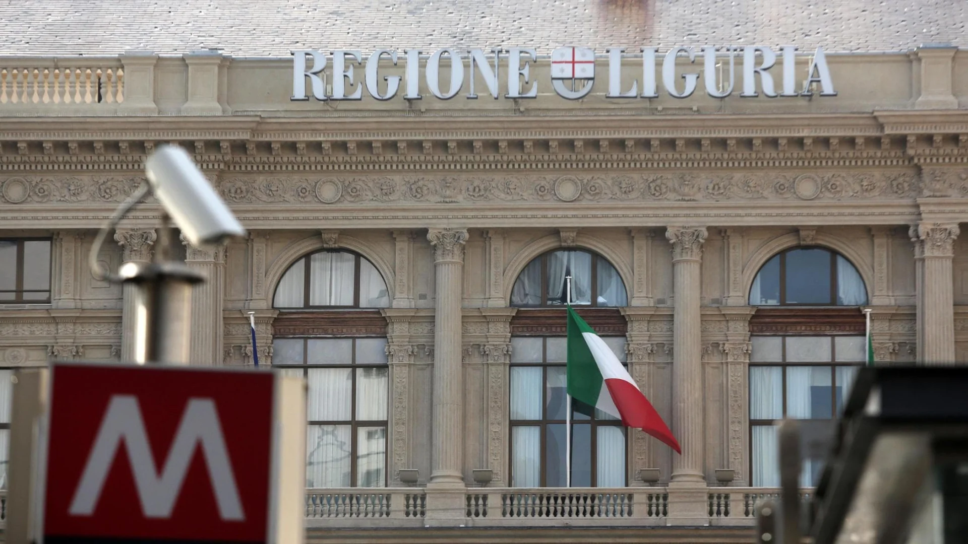 Ligúria Registra 122 Mil Residentes de Países Terceiros e Queda na Concessão de Cidadania