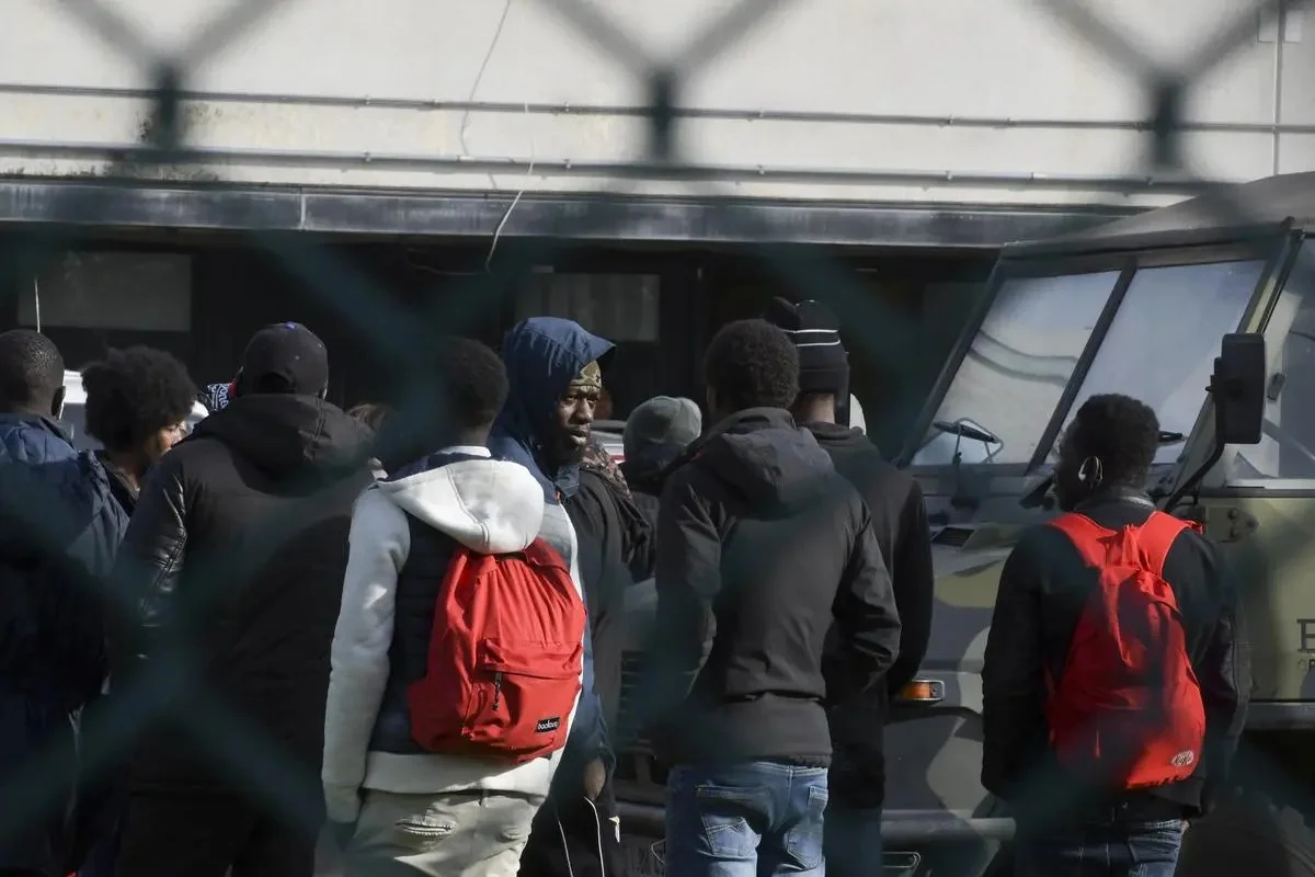 Berlim adota modelo Albânia e planeja enviar migrantes sem asilo a países seguros